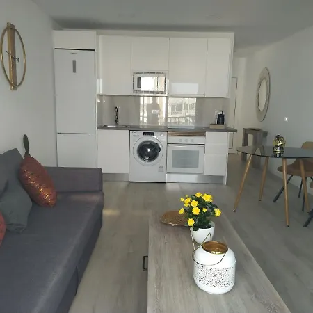 Volvoreta - Pool View- Good Wifi - Smart Tv - Atlantic View Apartment Puerto del Carmen (Lanzarote)